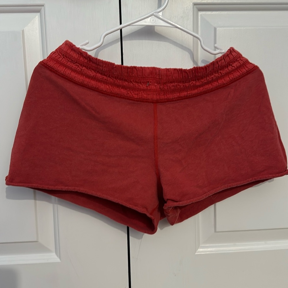Pink lulu shorts